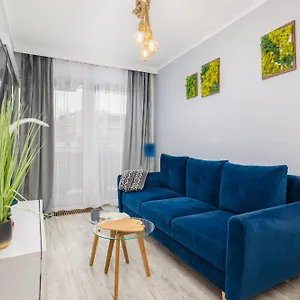 Kapitański Mostek By Renters Kołobrzeg